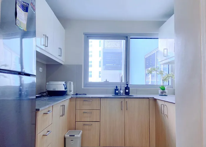 120sqm Spacious And Comfortable 3bedrooms With Oceanview Of Manilabay, Close To Airport, Okada Casino, Solaire Casino, Ayala Malls, Mall Of Asia, Free Parking * Manila