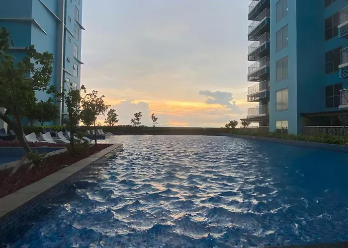 120sqm Spacious And Comfortable 3bedrooms With Oceanview Of Manilabay, Close To Airport, Okada Casino, Solaire Casino, Ayala Malls, Mall Of Asia, Free Parking Apartment *